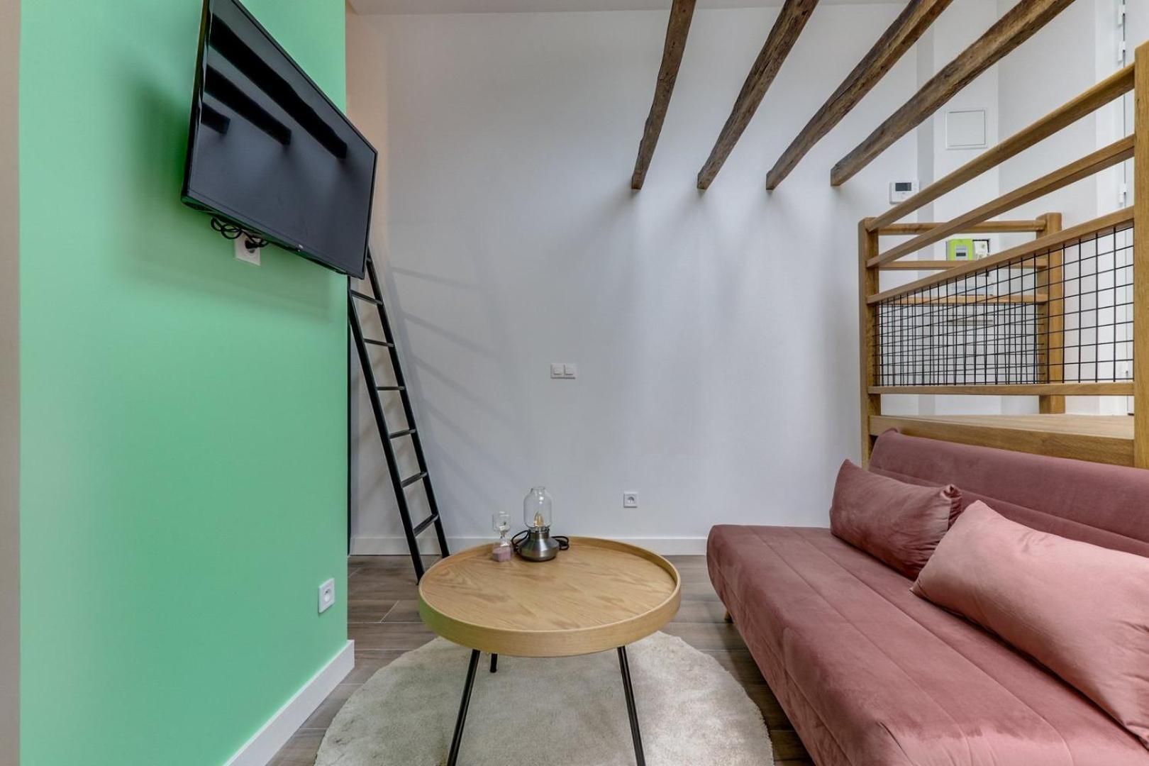 The "Peppermint" - Moderne & Elegant - Marais Apartment Париж Екстериор снимка